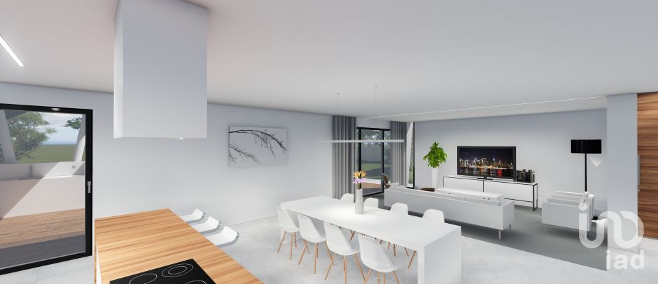 Maison T3 à Loulé (São Sebastião) de 330 m²