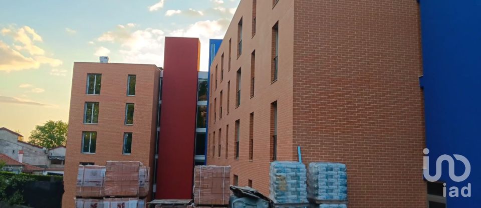 Apartamento T2 em Azurém de 93 m²