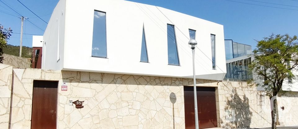 Moradia T3 em Afife de 308 m²