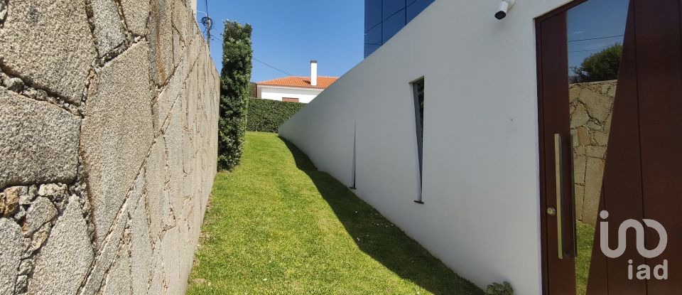 Moradia T3 em Afife de 308 m²