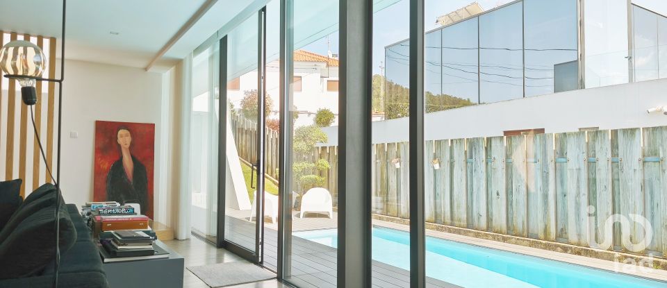 Moradia T3 em Afife de 308 m²