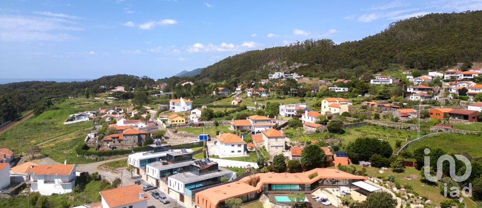 Moradia T3 em Afife de 308 m²