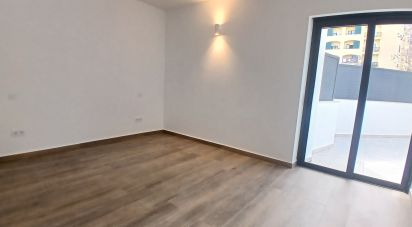 Apartment T3 in Faro (Sé e São Pedro) of 148 m²