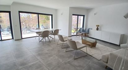 Apartment T2 in Faro (Sé e São Pedro) of 137 m²