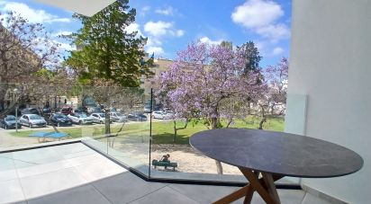 Apartment T2 in Faro (Sé e São Pedro) of 137 m²