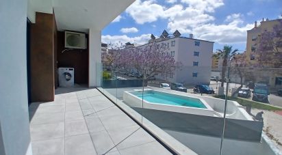 Apartment T2 in Faro (Sé e São Pedro) of 137 m²