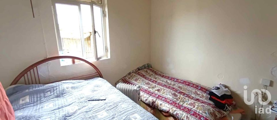 Country home T2 in Chaviães e Paços of 140 m²