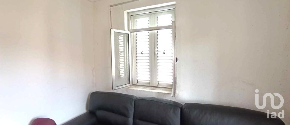 Country home T2 in Chaviães e Paços of 140 m²