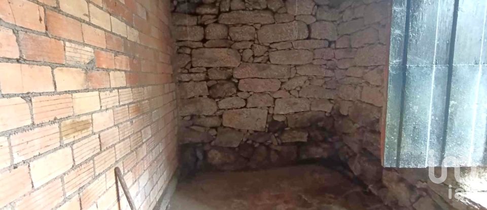 Country home T2 in Chaviães e Paços of 140 m²