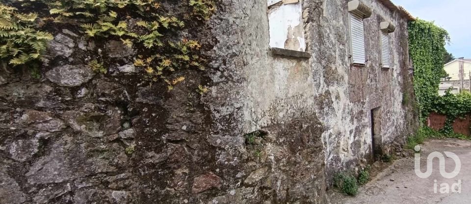 Country home T2 in Chaviães e Paços of 140 m²