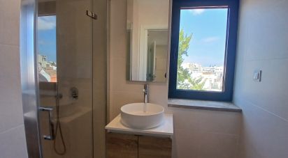 Apartment T2 in Faro (Sé e São Pedro) of 120 m²