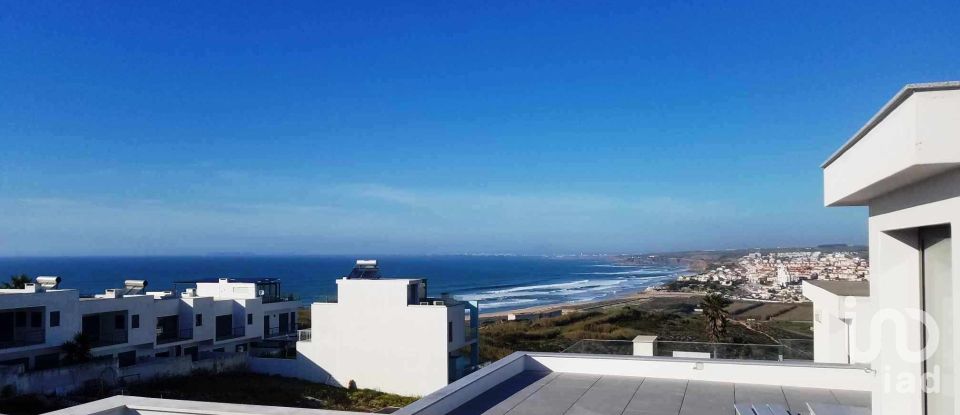 Maison T3 à Lourinhã e Atalaia de 231 m²