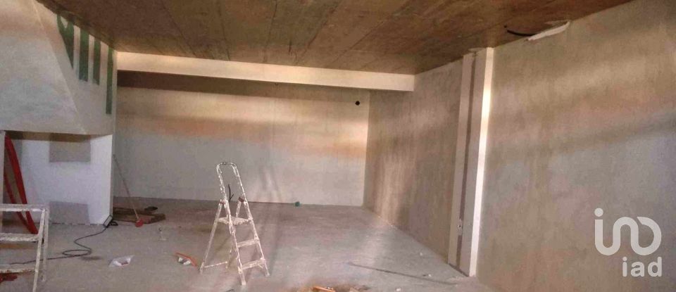 Maison T3 à Lourinhã e Atalaia de 231 m²