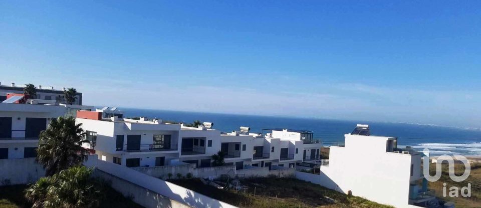 Maison T3 à Lourinhã e Atalaia de 231 m²