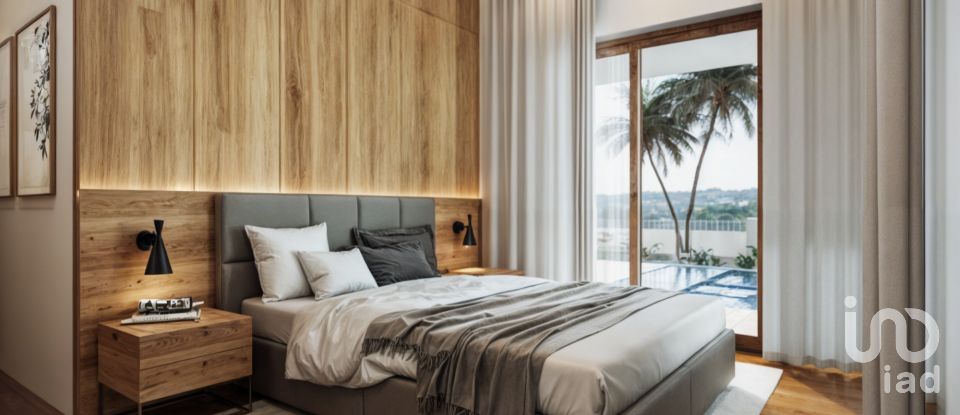 Moradia T3 em Sesimbra (Castelo) de 225 m²