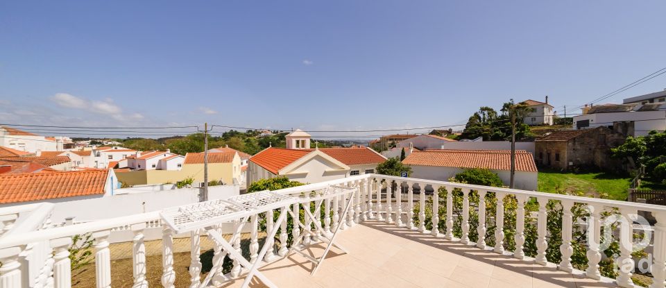 Traditional house T6 in Foz do Arelho of 374 m²