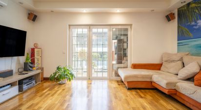 Maison T4 à Corroios de 200 m²