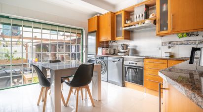 Maison T4 à Corroios de 200 m²