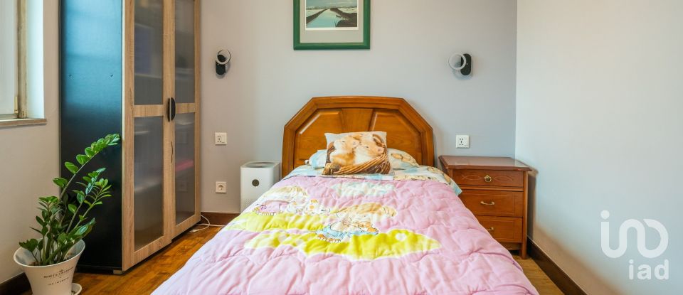 Moradia T4 em Corroios de 200 m²