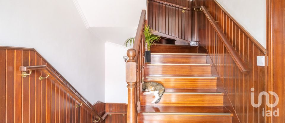 Moradia T4 em Corroios de 200 m²