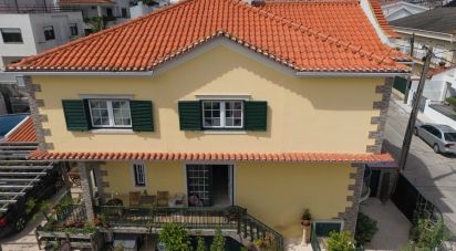 Maison T4 à Corroios de 200 m²