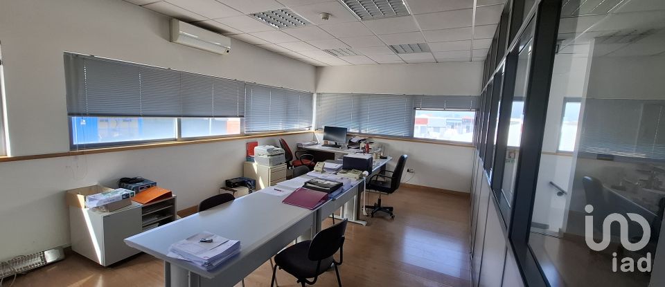 Pavilion T0 in Mirandela of 2,123 m²