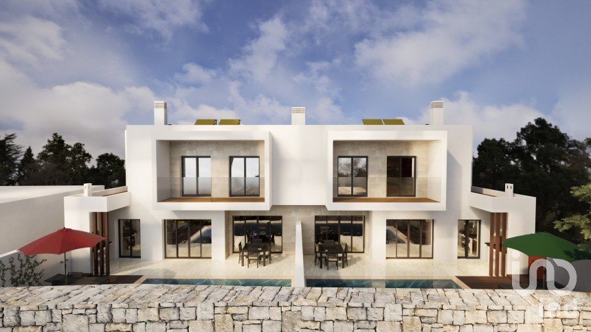 Terrain à bâtir à São Brás de Alportel de 659 m²