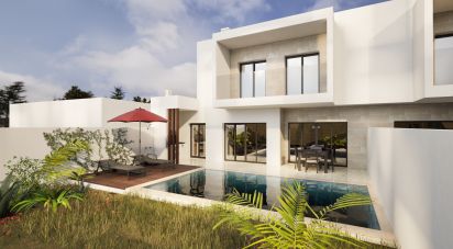 Terrain à bâtir à São Brás de Alportel de 659 m²