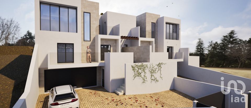 Terrain à bâtir à São Brás de Alportel de 659 m²