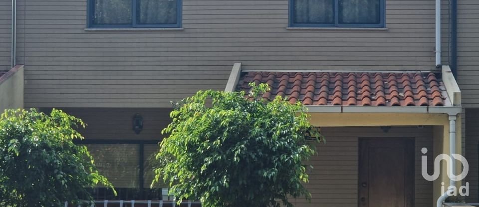 Moradia T5 em São Mamede de Infesta e Senhora da Hora de 294 m²