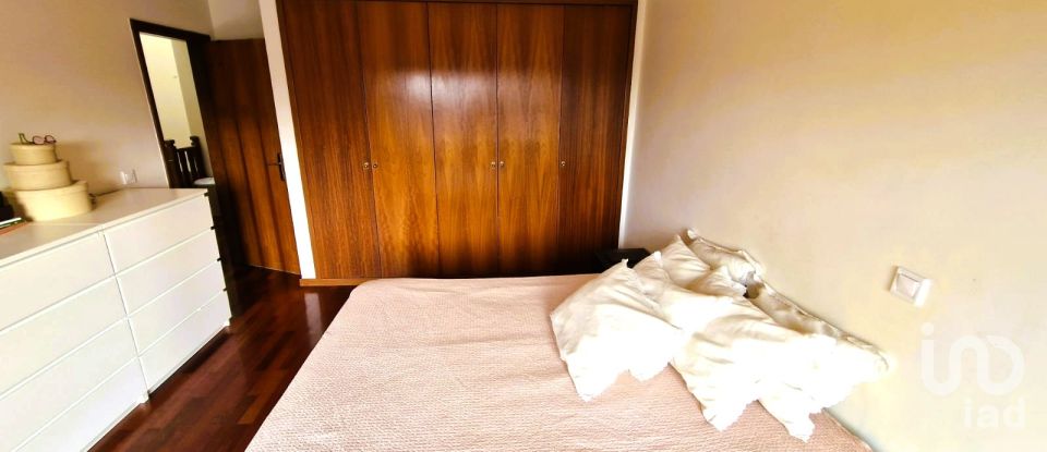 Moradia T5 em São Mamede de Infesta e Senhora da Hora de 294 m²