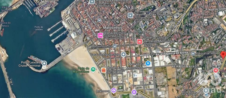 Moradia T5 em São Mamede de Infesta e Senhora da Hora de 294 m²