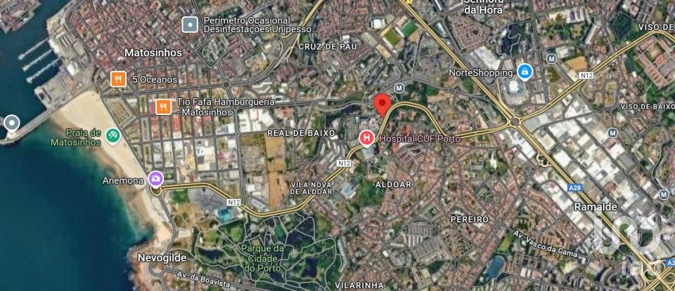 Moradia T5 em São Mamede de Infesta e Senhora da Hora de 294 m²