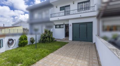 Maison T4 à Algueirão-Mem Martins de 141 m²
