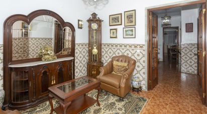 Maison T4 à Algueirão-Mem Martins de 141 m²