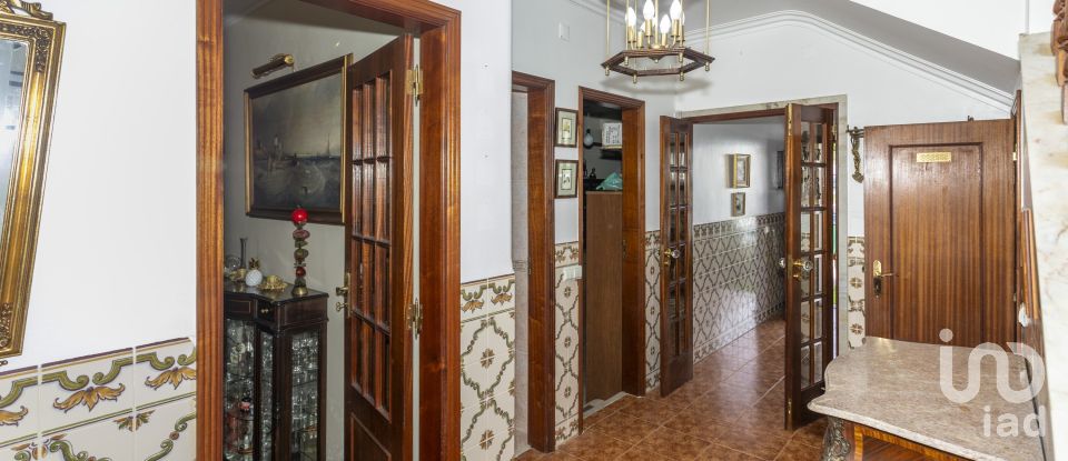 Moradia T4 em Algueirão-Mem Martins de 141 m²