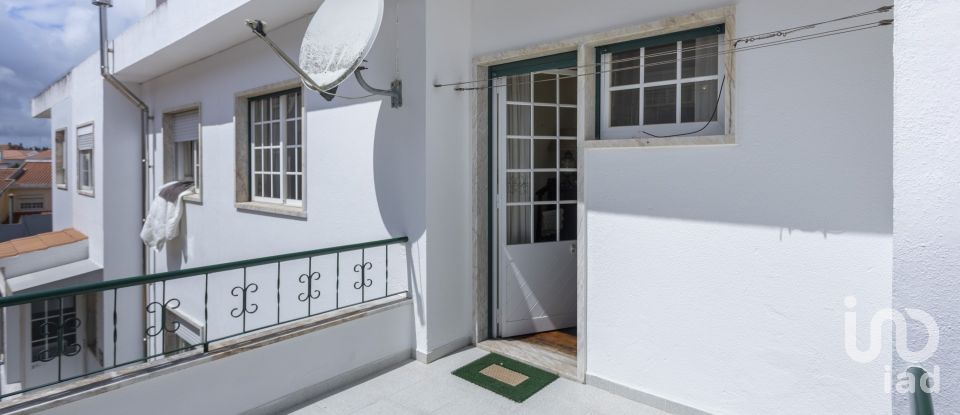 Moradia T4 em Algueirão-Mem Martins de 141 m²