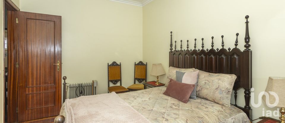 Moradia T4 em Algueirão-Mem Martins de 141 m²