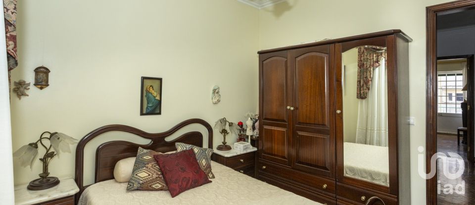 Moradia T4 em Algueirão-Mem Martins de 141 m²