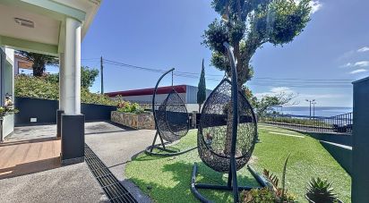 House T3 in Caniçal of 181 m²