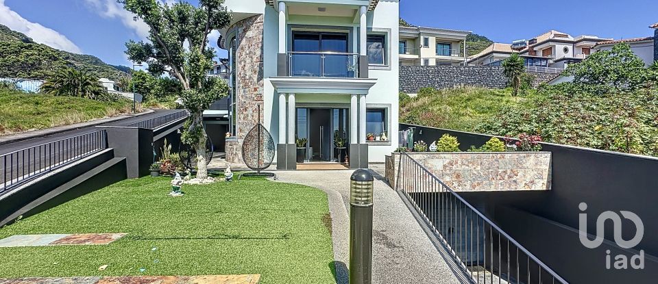 Maison T3 à Caniçal de 181 m²