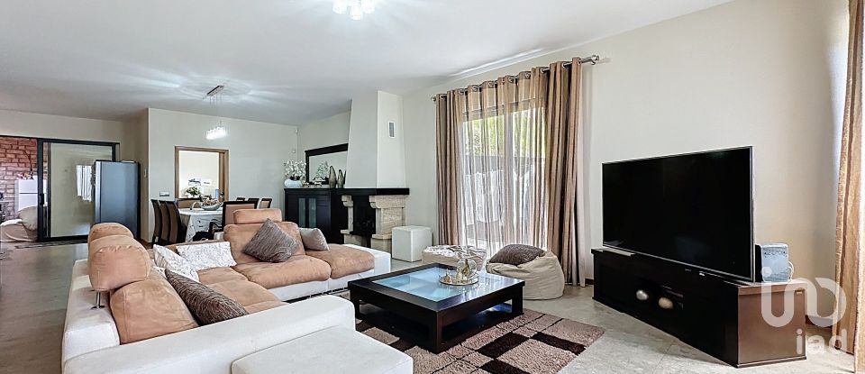 Maison T3 à Caniçal de 181 m²