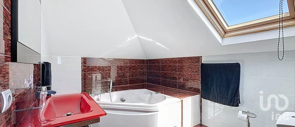 Maison T3 à Caniçal de 181 m²