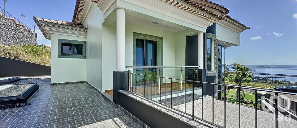 Maison T3 à Caniçal de 181 m²