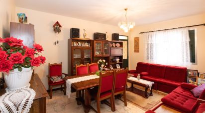 House T4 in Porto da Cruz of 240 m²