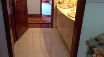 Maison T4 à Águeda e Borralha de 728 m²