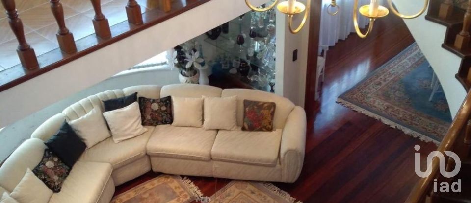 House T4 in Águeda e Borralha of 728 m²