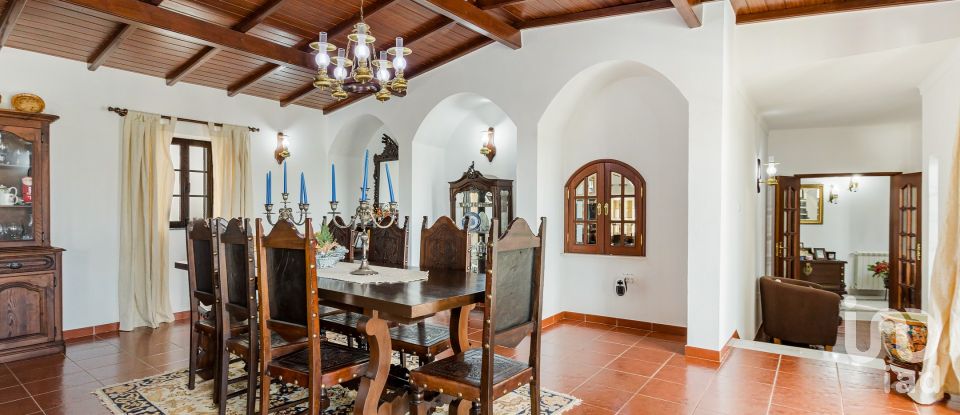 House T4 in Estremoz (Santa Maria e Santo André) of 290 m²