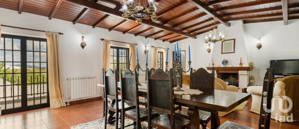 House T4 in Estremoz (Santa Maria e Santo André) of 290 m²