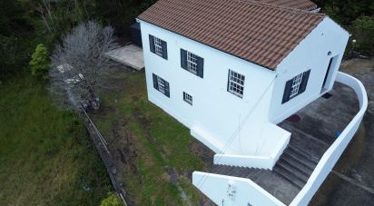 Maison T3 à São João de 144 m²